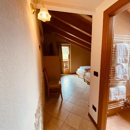Sunflower Apartment